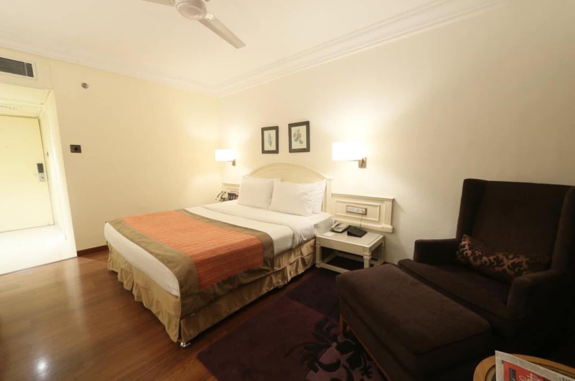 Hotel Bawa International Bombay Esterno foto