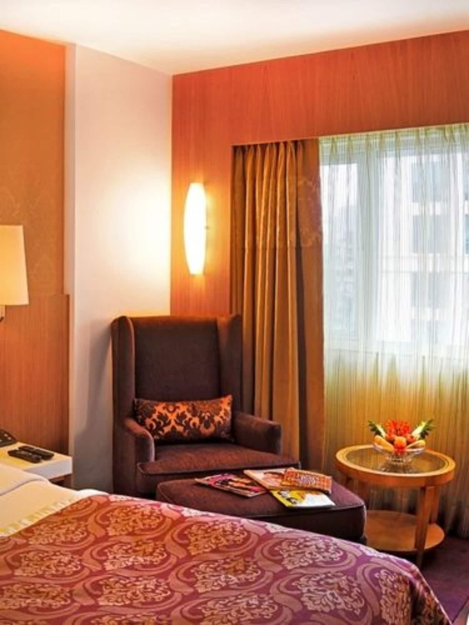 Hotel Bawa International Bombay Esterno foto