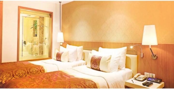 Hotel Bawa International Bombay Esterno foto