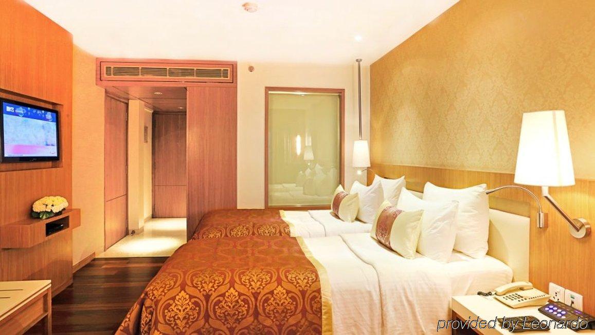 Hotel Bawa International Bombay Esterno foto
