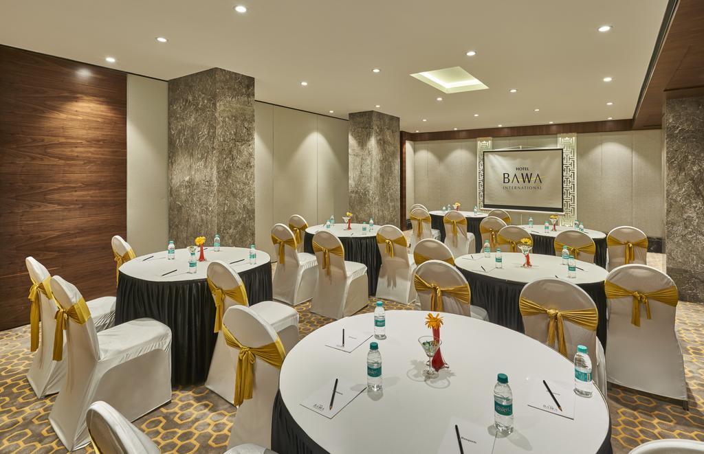 Hotel Bawa International Bombay Esterno foto