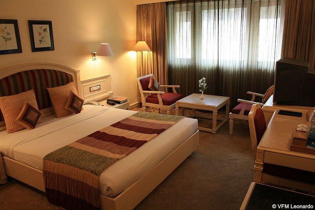 Hotel Bawa International Bombay Esterno foto